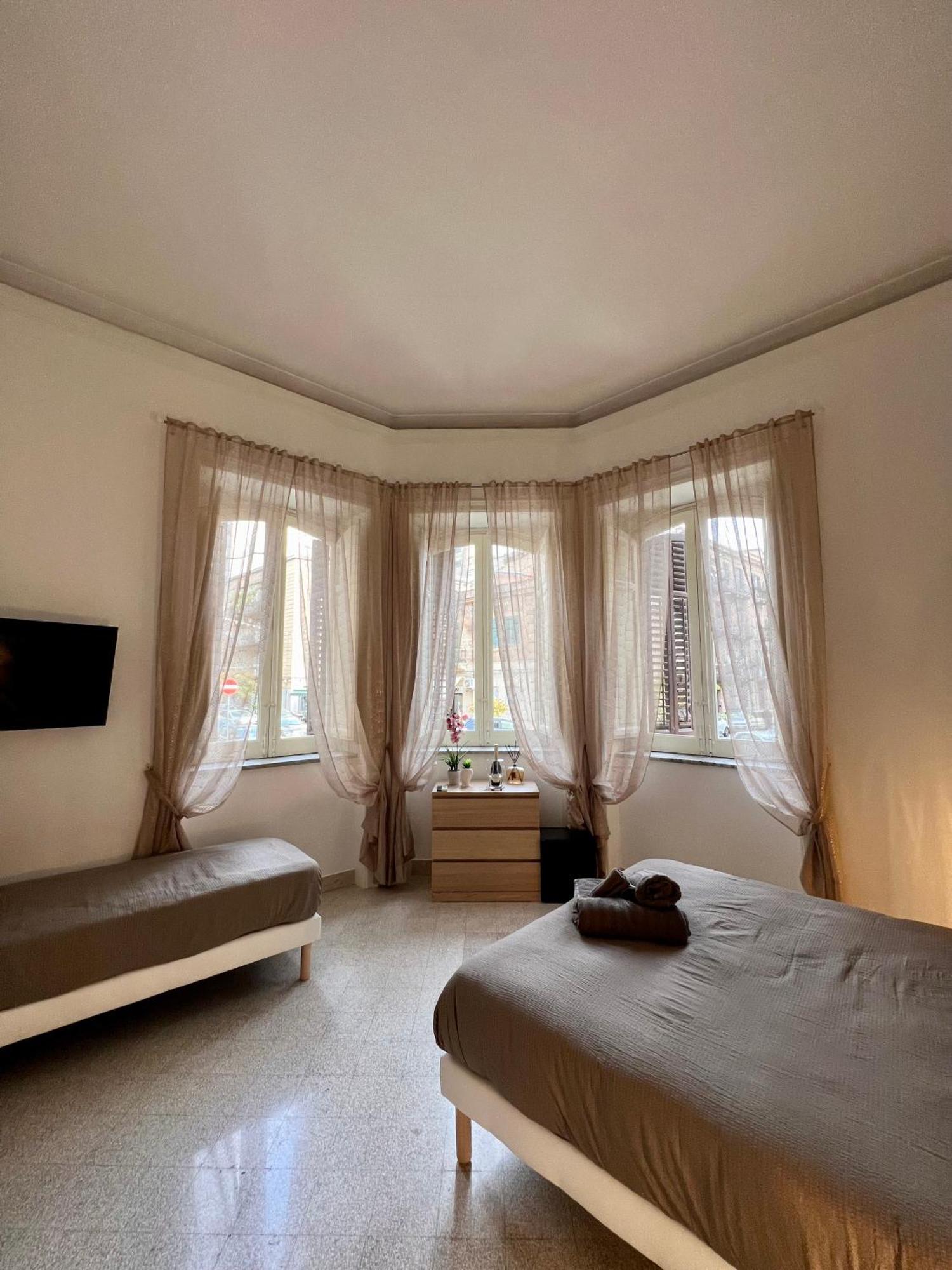 Aristocasa B&B Luxury Rooms Palermo Buitenkant foto